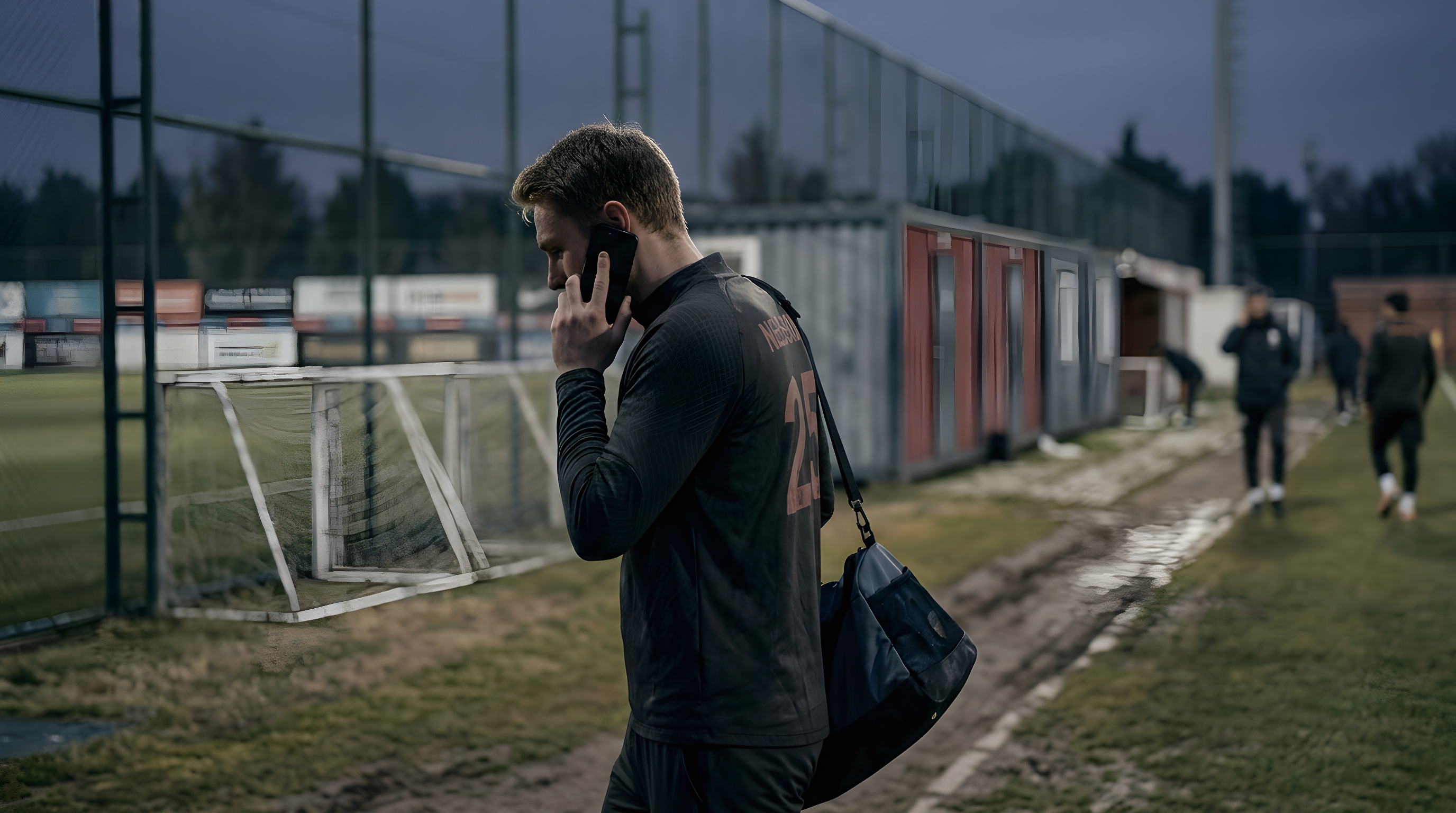 Victor Nelsson har ikke hørt fra Brian Riemer