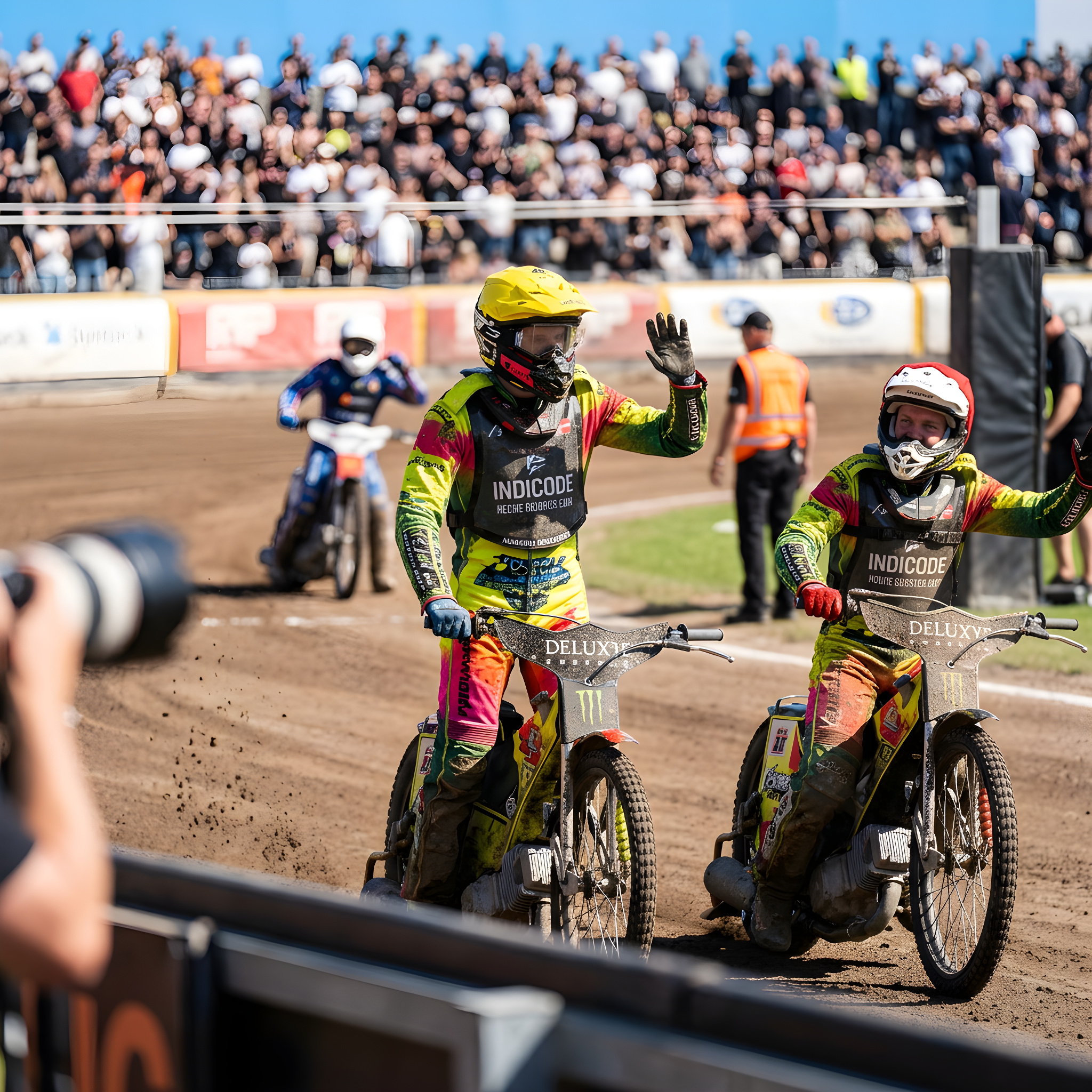 Dansk dobbeltsejr i dramatisk speedwayafslutning