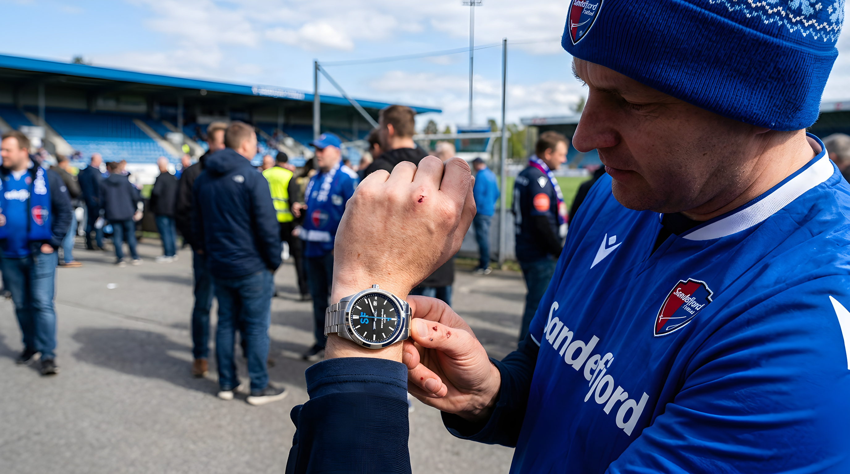 Norsk fodboldklub har succes med eksklusivt klubur