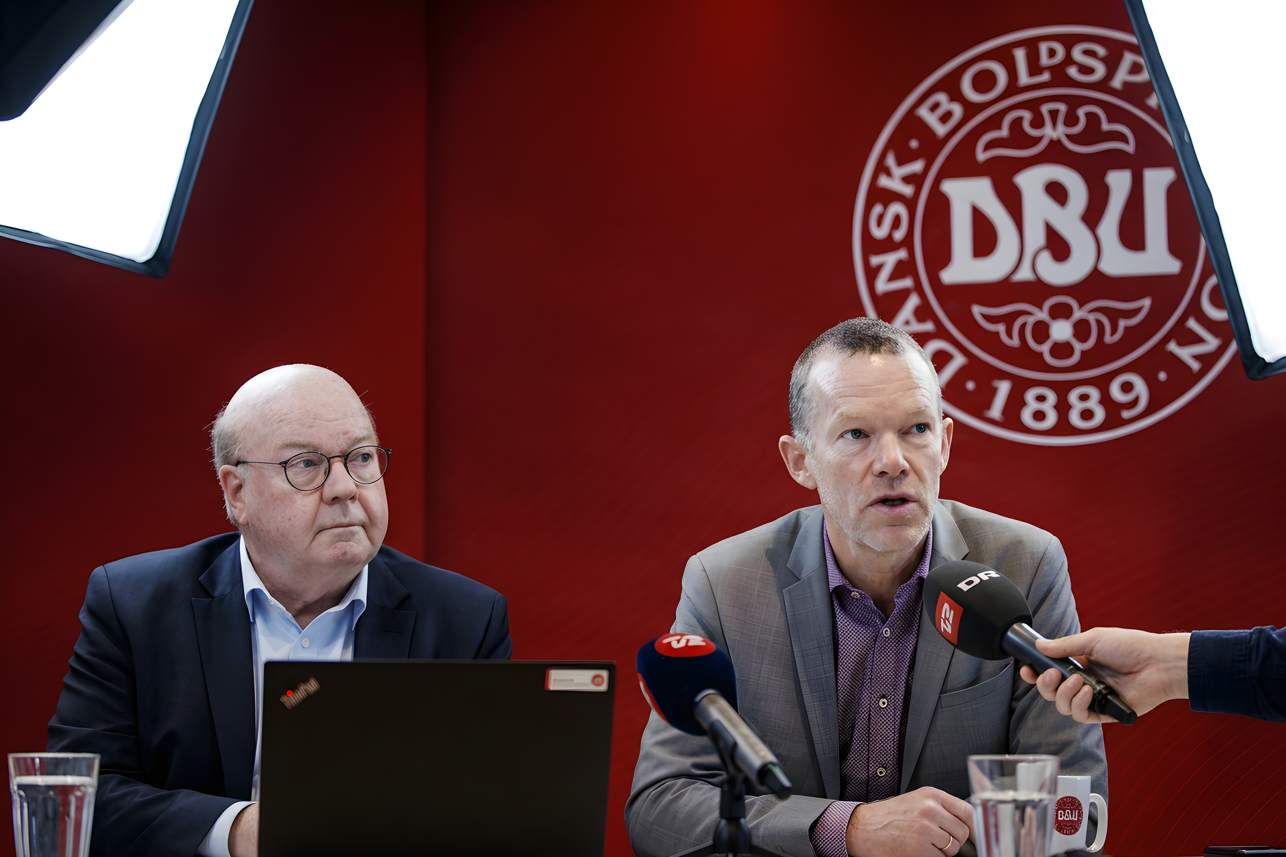 DBU skal til møde om de udskældte Fifa-planer