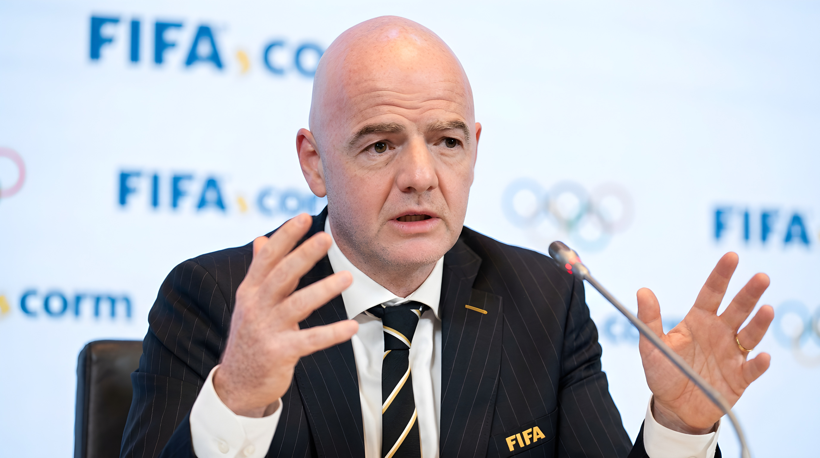 FIFA tilbyder milliarder for opbakning til ny VM-plan